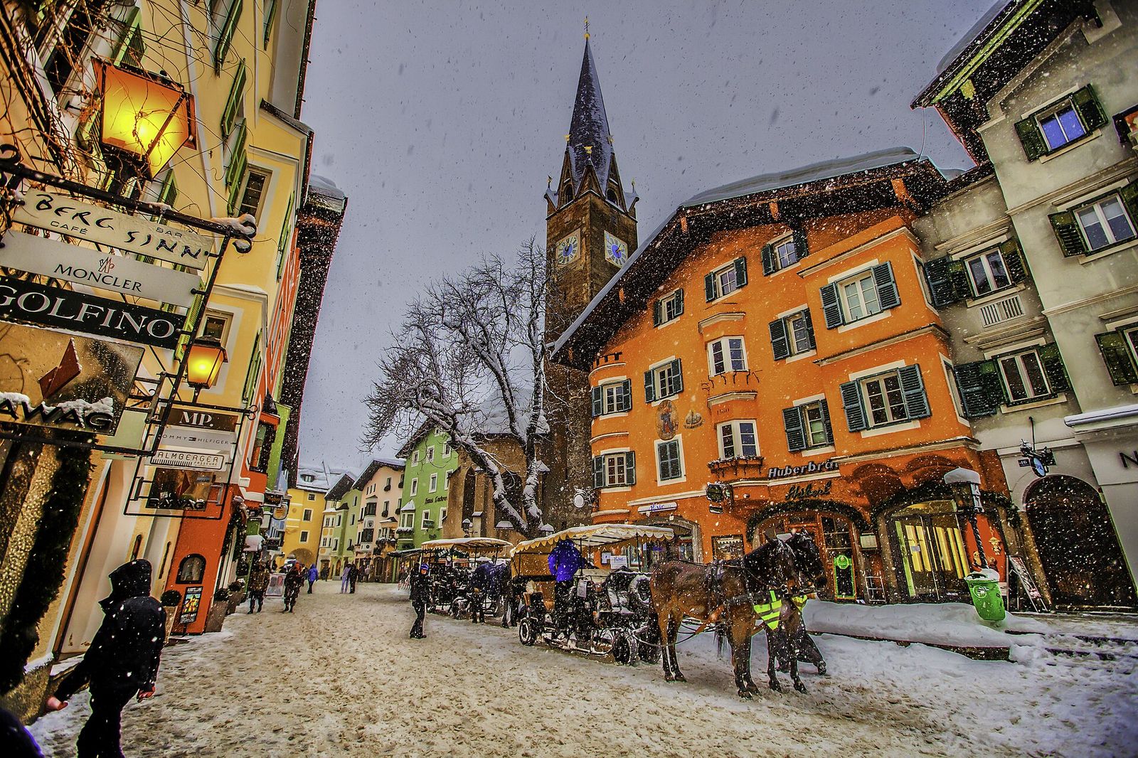 Winter snowing skiing holiday KItzbuhel Austria, Kitzbühel