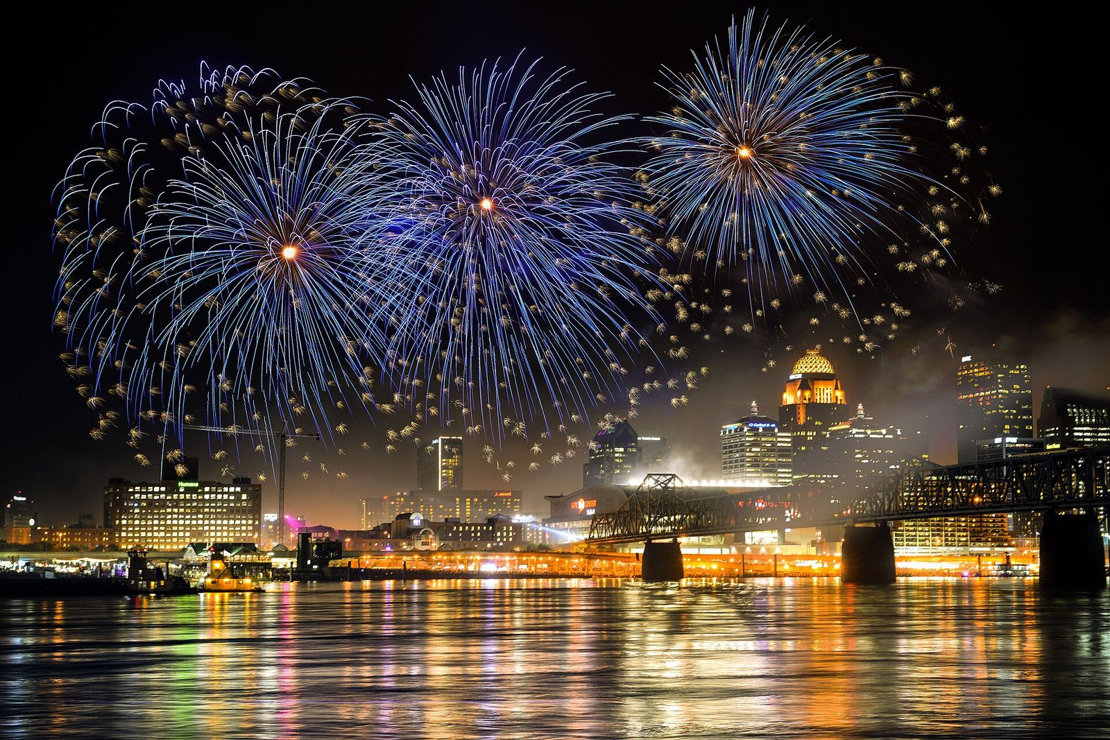 2018 show from the upstream side of the bridge on the Indiana shore of the Ohio River Photo Credit Aroun Kesavaraj, Louisville