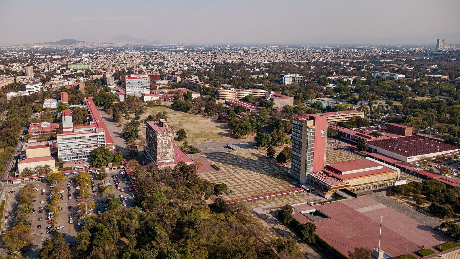Aerial photographs of Mexico City