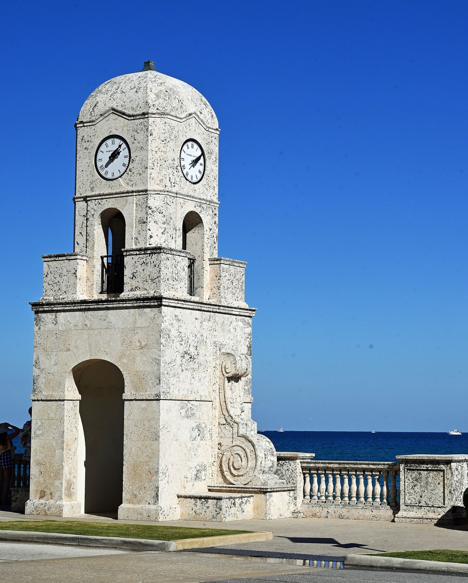 Clock tower in Palm Beach, Florida, US, on Florida State Road A1A (Worth Avenue)