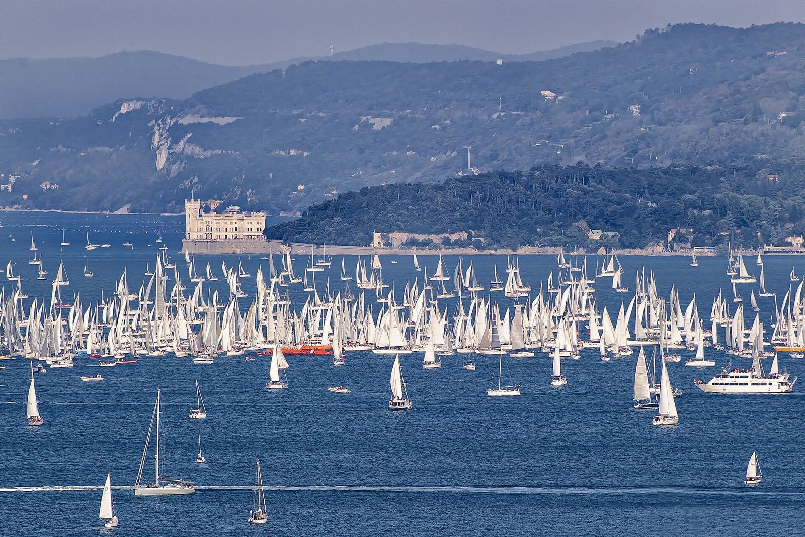 Castello di Miramare, Trieste, Barcolana