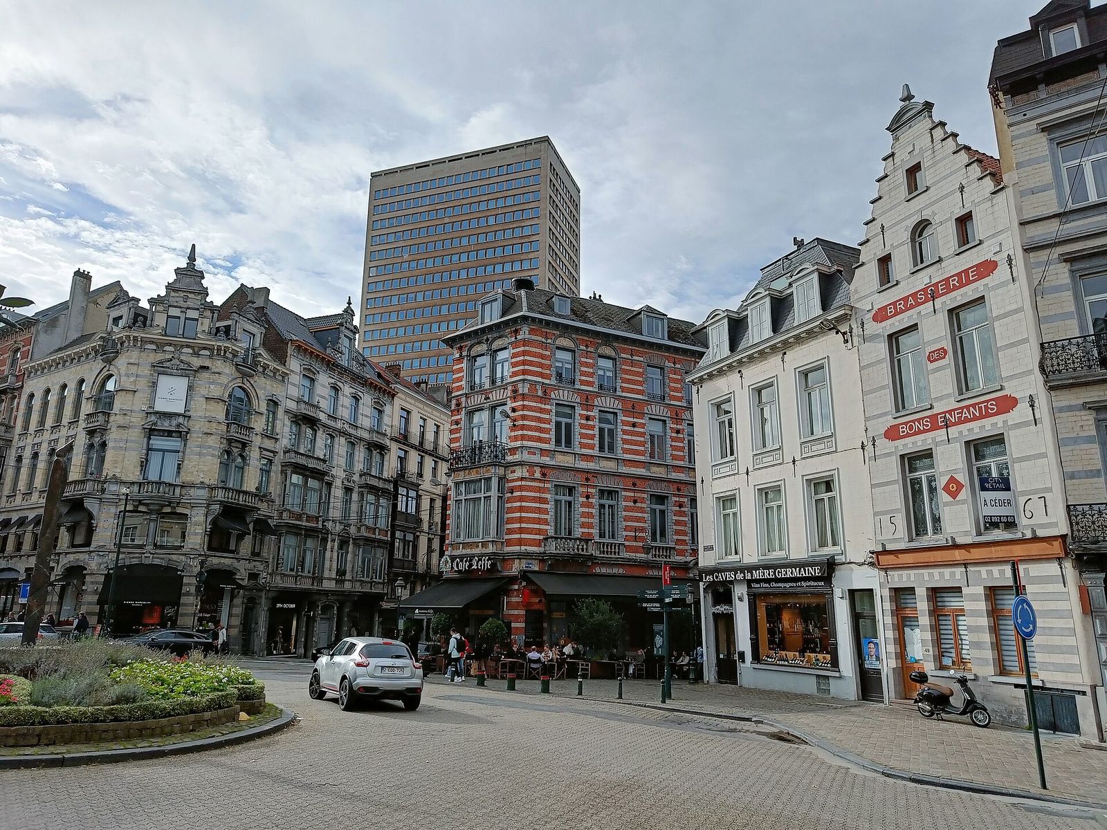 Place du Grand Sablon/Grote Zavel, Brussels, BRAFA Art Fair