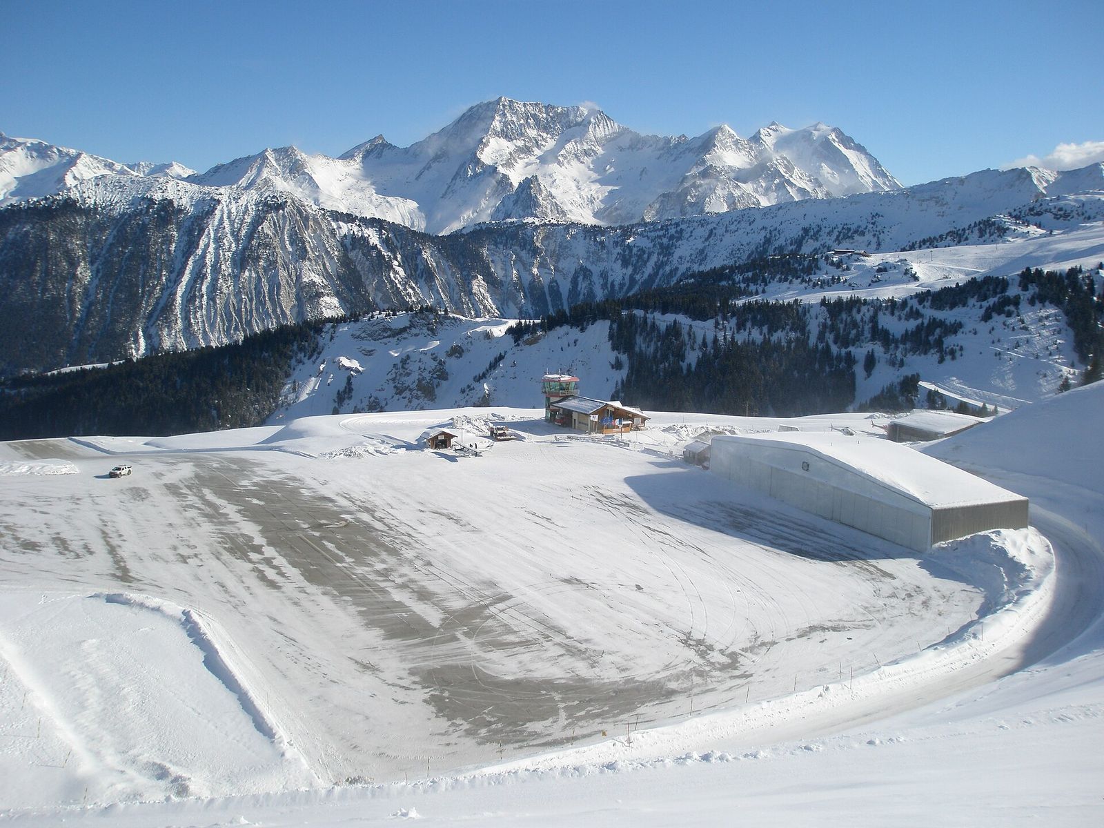As you can see, the runway is tilted, Courchevel International Fireworks Festival