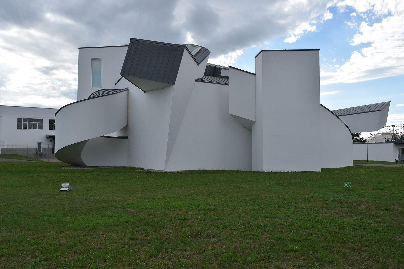 Vitra Design Museum, Design Miami.Basel