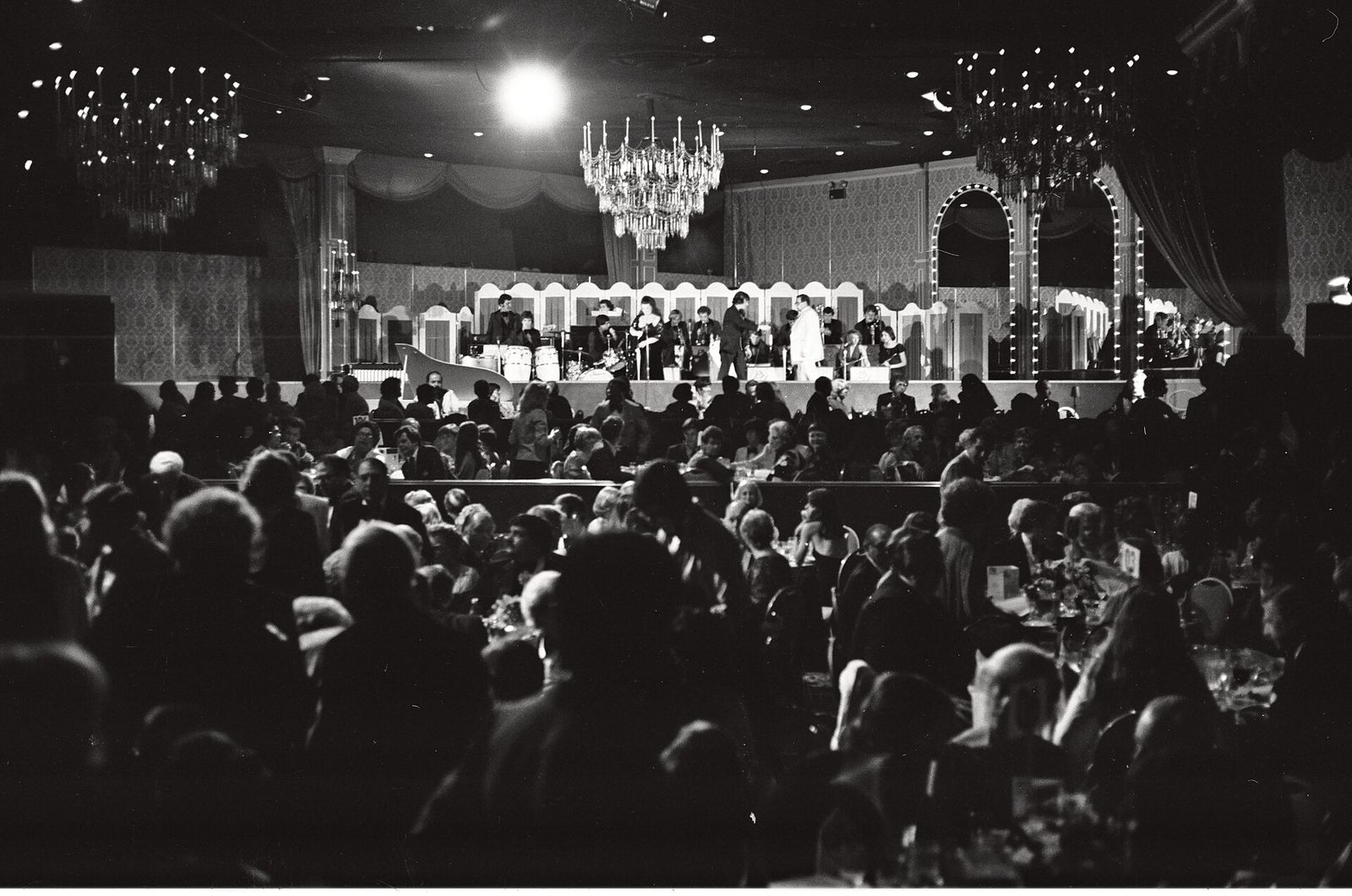The ballroom of the Beverly Hilton Hotel was the setting for the awards ceremony at the National Film Society convention, Golden Globe Awards
