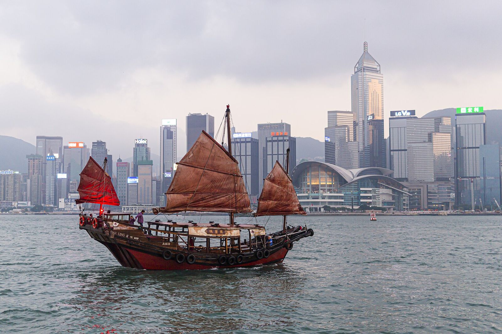Duk Ling (ship), Hong Kong, Hong Kong Spring Auctions
