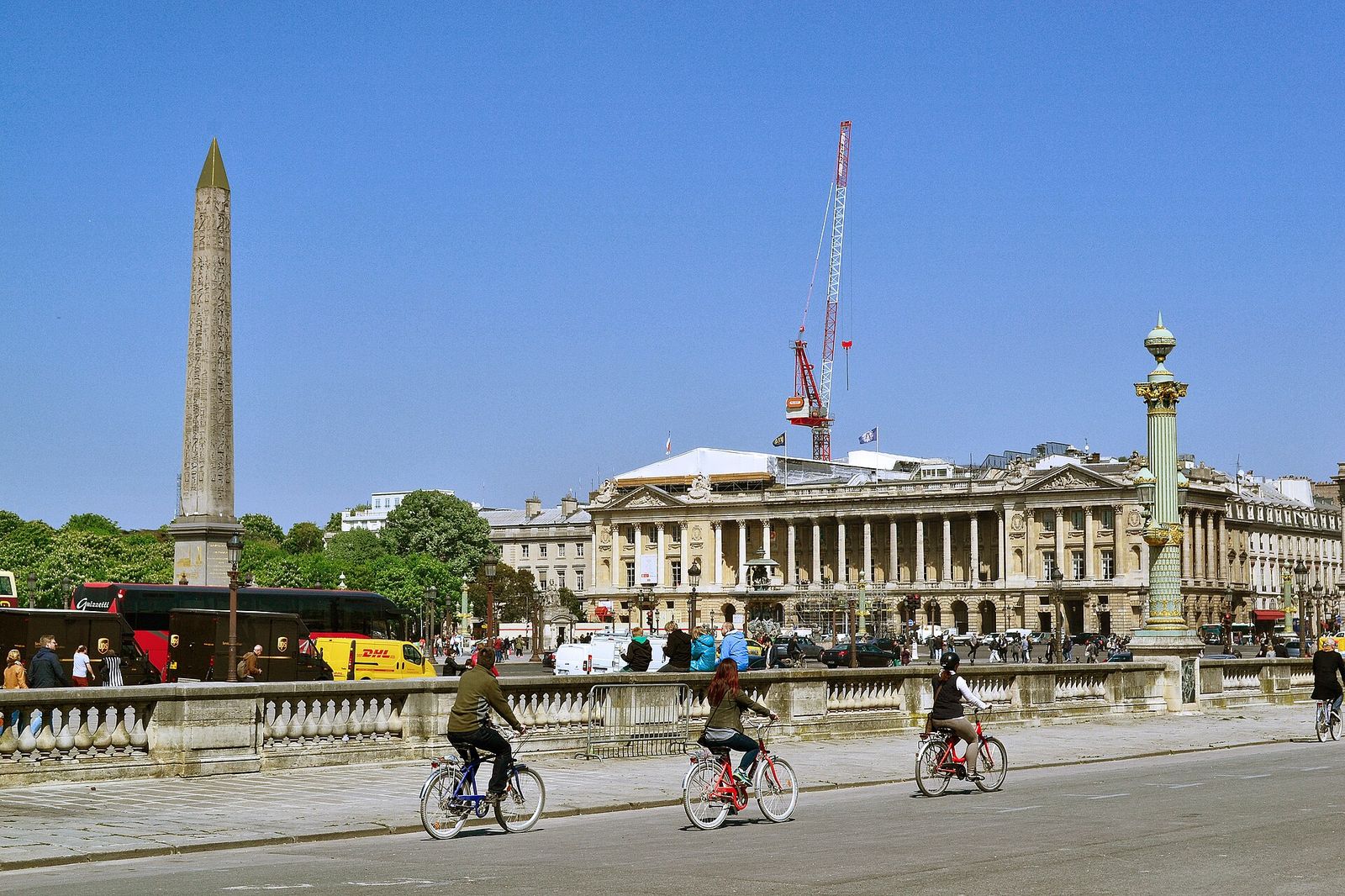 Restoration of buildings in Paris, Le Bal des Debutantes