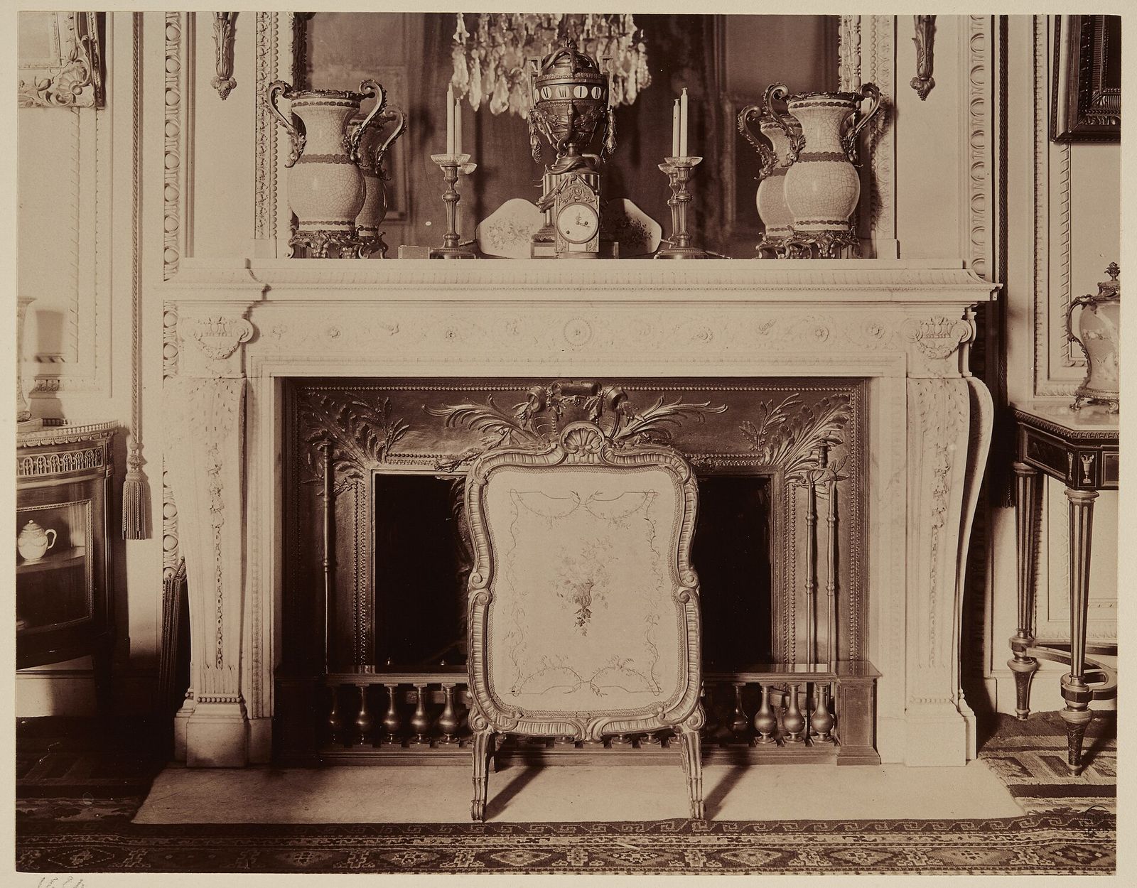Photograph of Le Bal des Debutantes