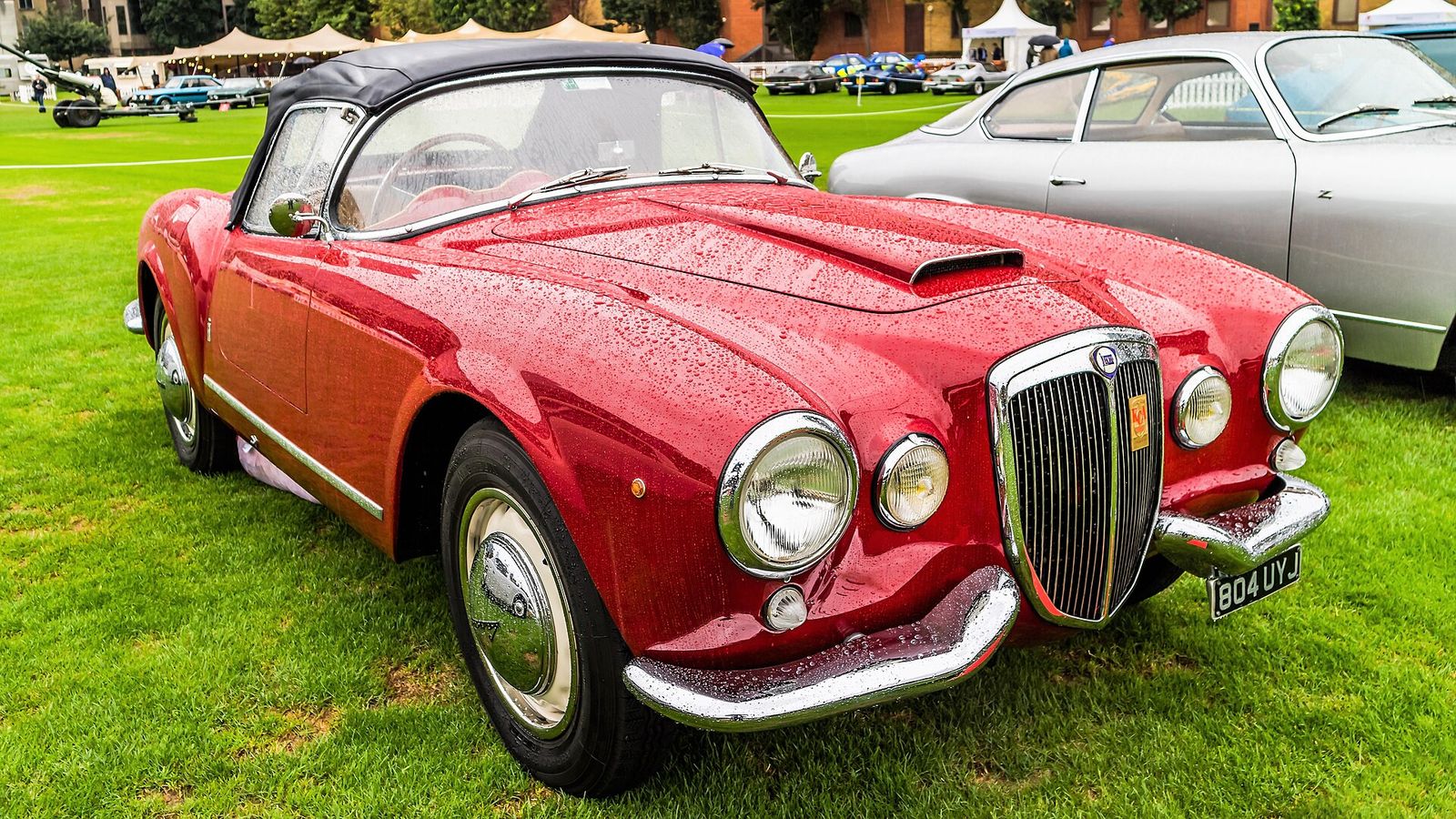 Production: 1974 - 1990 Engine: 4,0 litre V12 (petrol) Power: 375 PS Gearbox: 5 speed manual Layout: rear mid engine, rear, London Concours