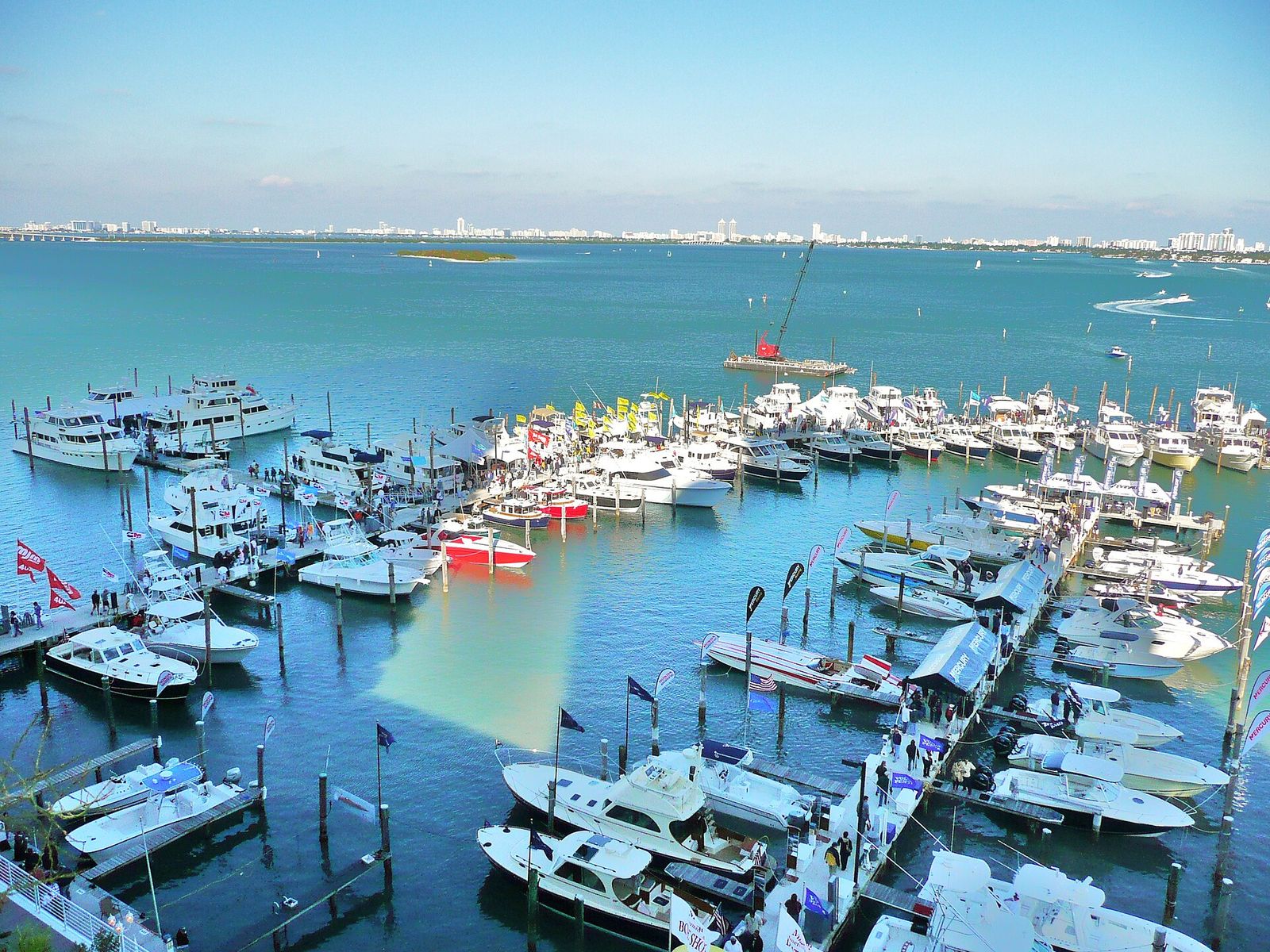 Boats in Miami, Florida, Discover Boating Miami International Boat Show