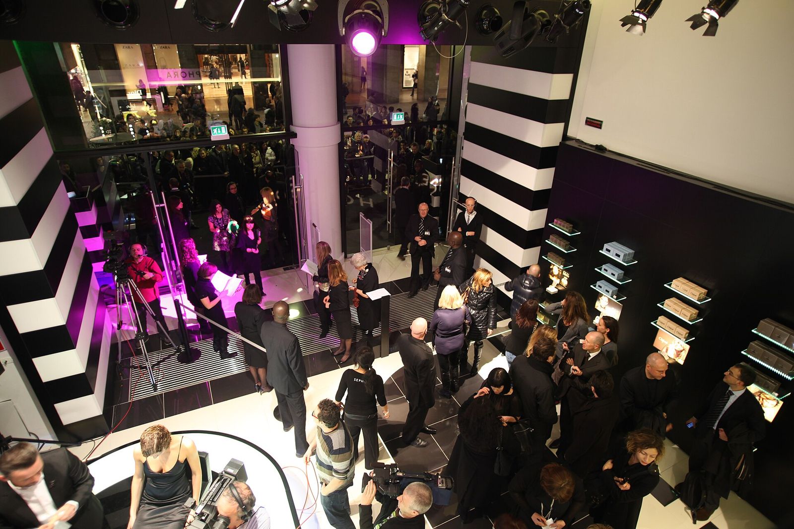 Via Gesù, Milan, Milan Fashion Week