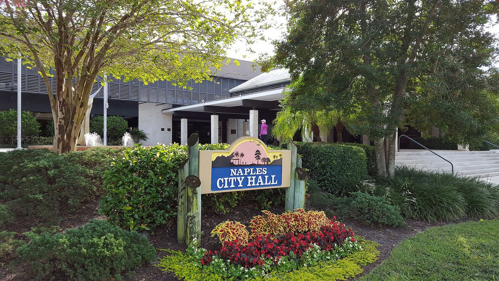Naples Florida City Hall in 2016, Naples Winter Wine Festival