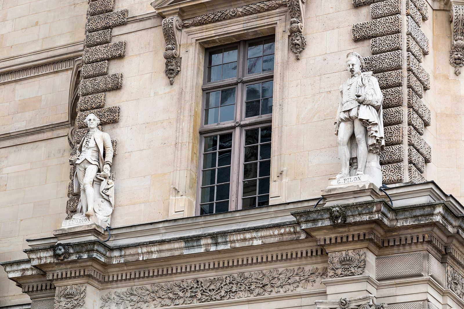 Hommes illustres (here: Clodion and Germain Pilon) in the inner courtyard, Louvre, Paris, France, Paris Photo