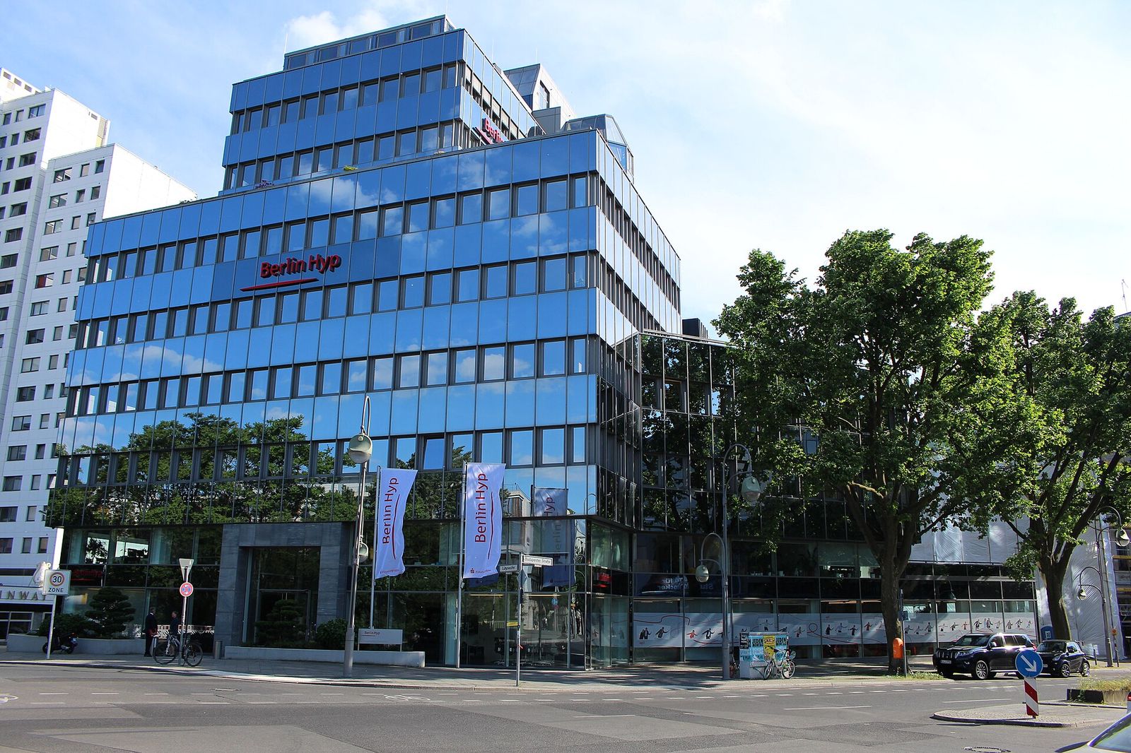 Berlin Hyp, SuperReturn International